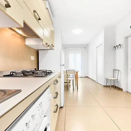 Appartamento Sun House - Host Solution Lido di Jesolo