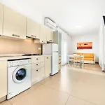 Sun House - Host Solution شقة