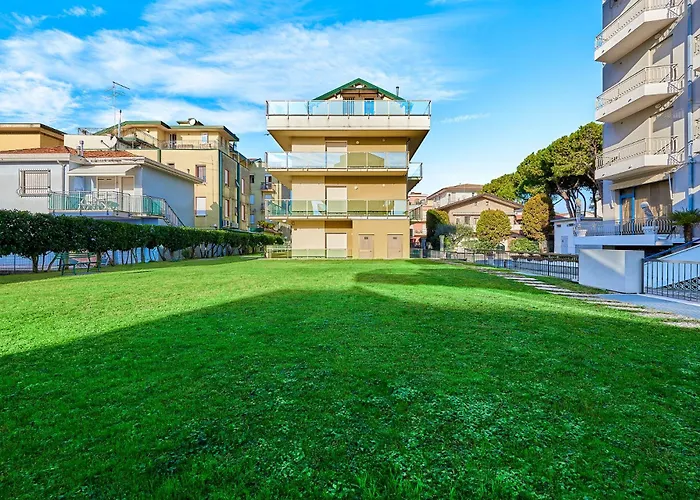 Sun House - Host Solution Lido di Jesolo
